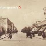Pasquale inizi� a ghiacciare l�acqua sorgiva, raccolta da un pozzo su corso Cavour, utilizzando la neve importata dalle neviere di Martina Franca e Altamura creando cos� una �variante� della granita: la i�cqu-e nn�zze (acqua gelata con liquore all�anice). Una bevanda che lo rese presto noto in tutta la citt� tanto che nel 1907 apr� un secondo chiosco all�angolo opposto al primo 